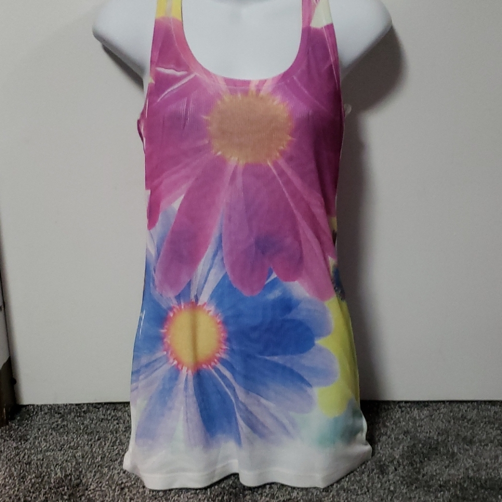 Forever 21 colorful flower tank! M
